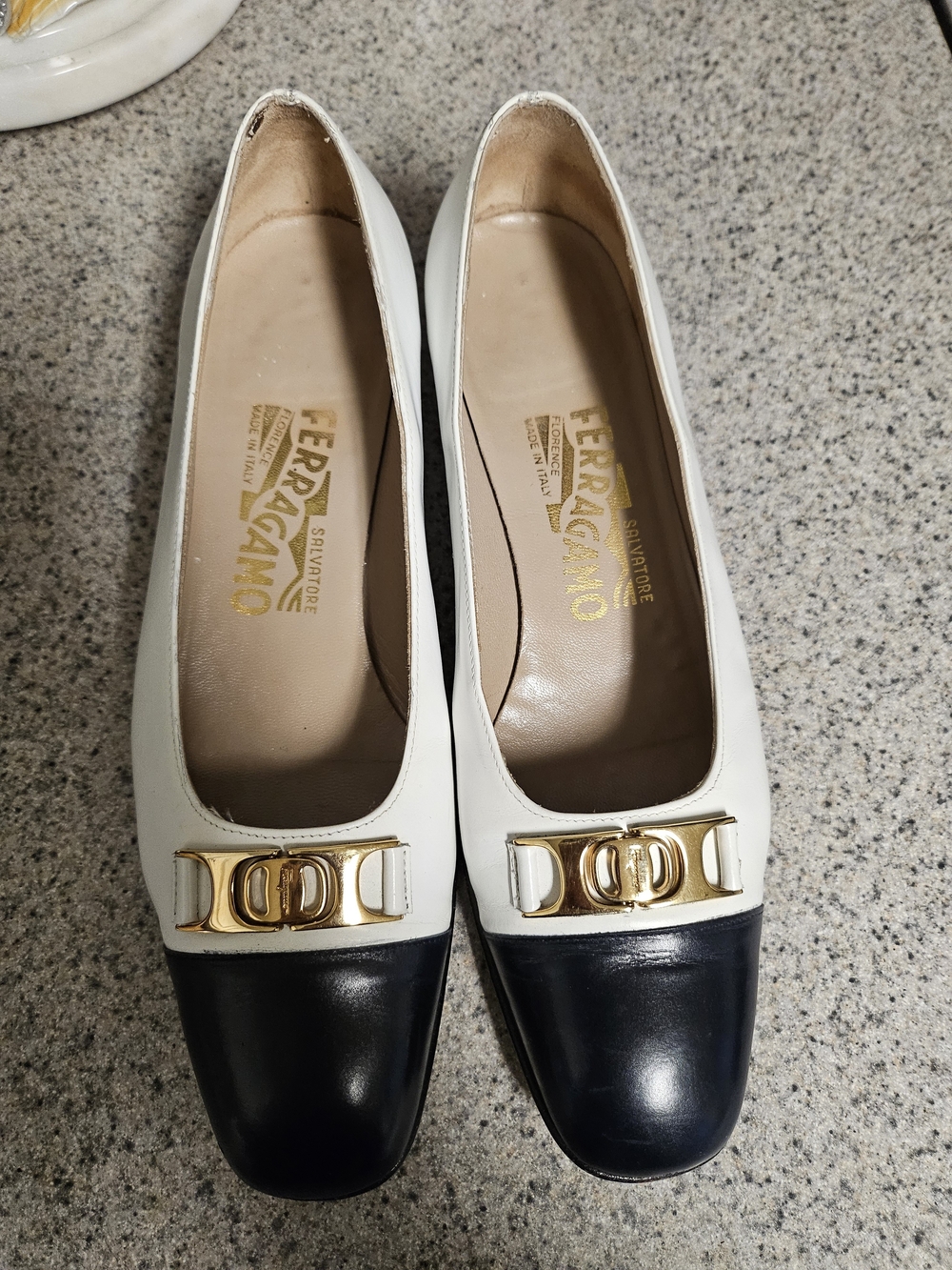 Salvatore Ferragamo White & Navy Leather Cap-Toe Pumps with Gold Accent